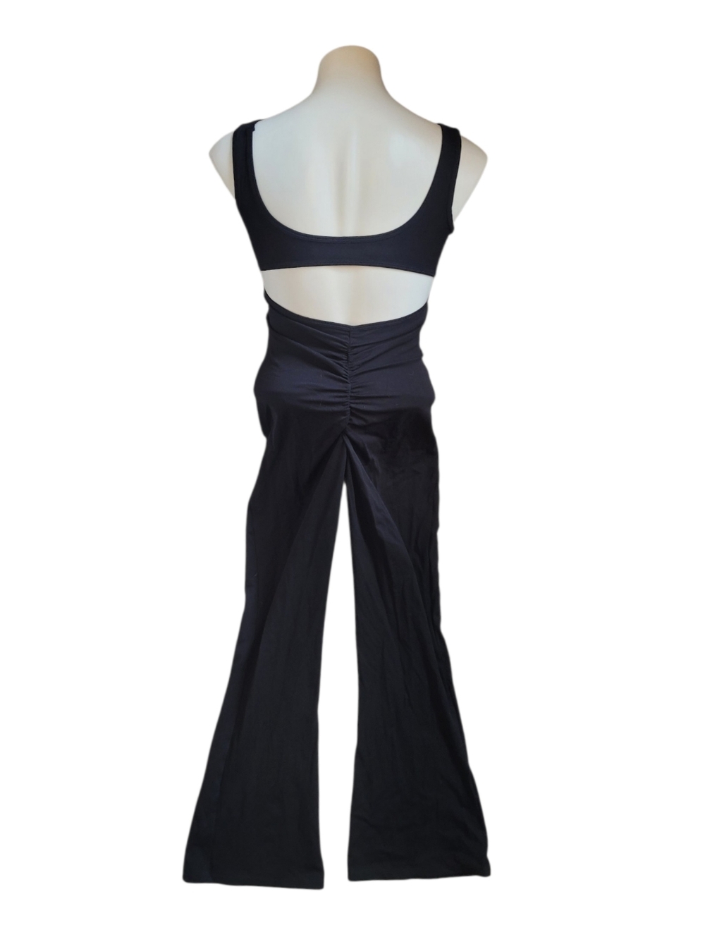 Womens Medium Black Form Fitting Tank Top Romper - Picture 2 of 3